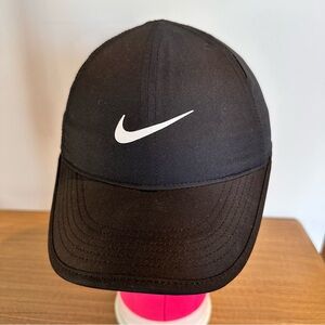 Nike Aerobill Featherlight Running Black Hat Cap Dri-Fit Women's Strapback